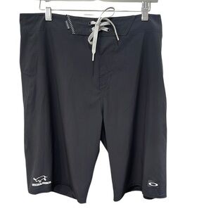 Oakley Gozzer Ranch Logo Boardshorts SZ 36 Black